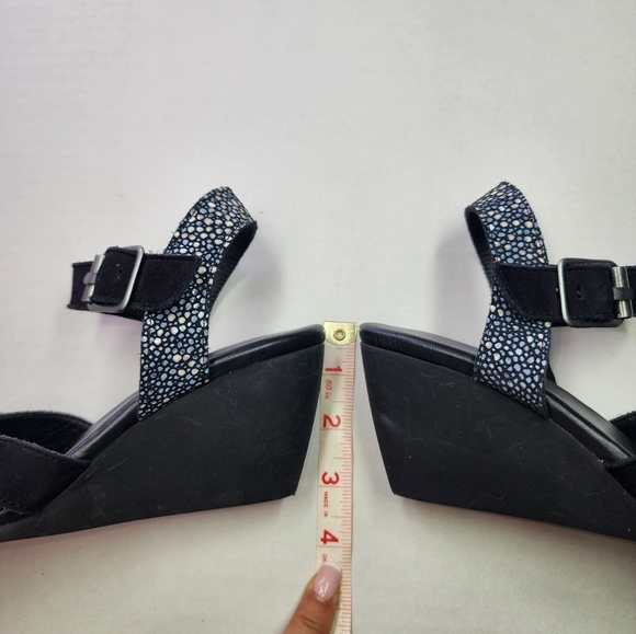 Arche Stylish Black‎ and White Wedge Sandals
